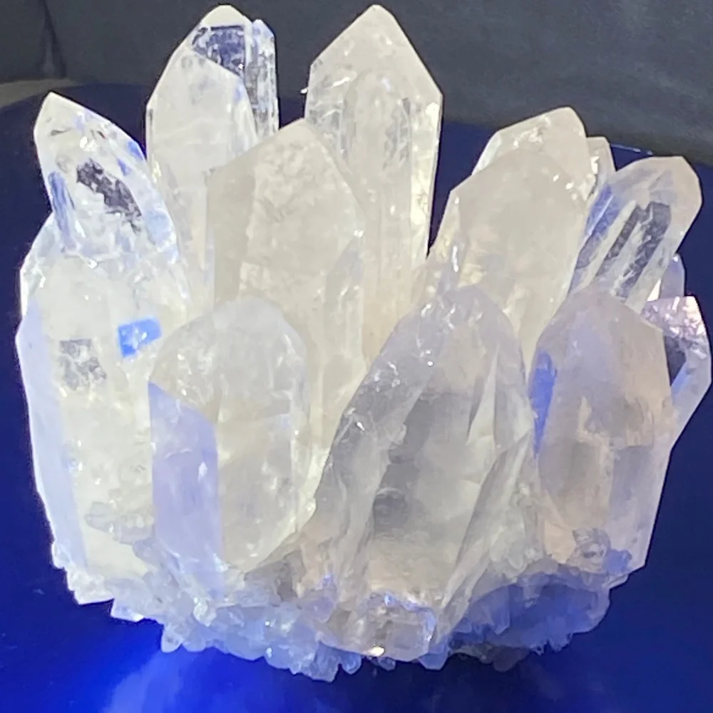 Clear Quarts cluster mineral from Madagascar 429grams 3"x3 1/2" - Picture 1 of 7